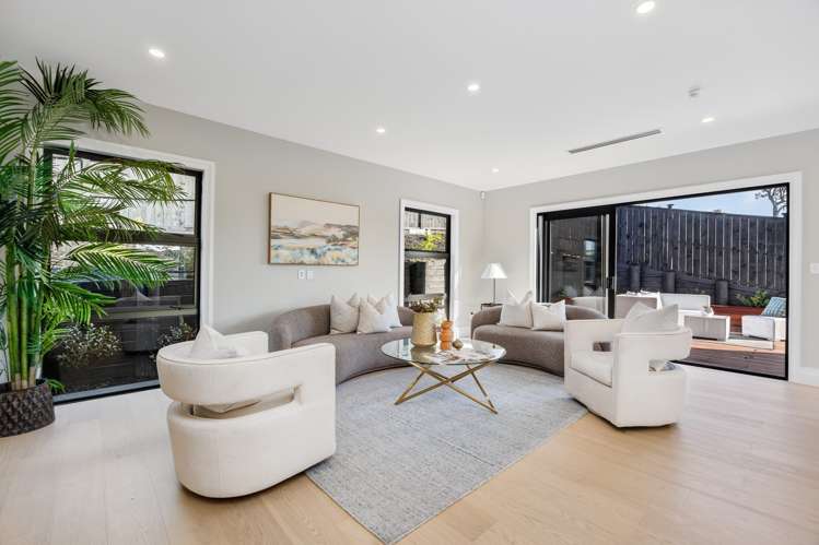 9 Halcyon Bay Lane Wainui_9