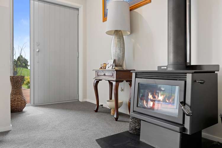 109 Hursthouse Road Tarurutangi_25