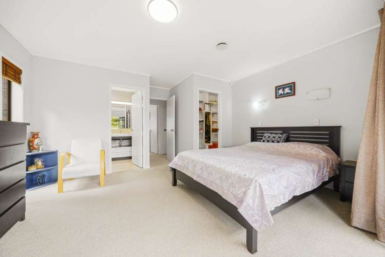 10 Montclair Rise Browns Bay_13
