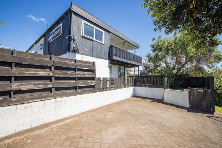 94 Oceanbeach Road Mt Maunganui_4