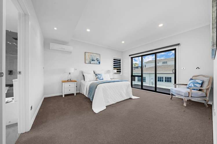 66A Marine Parade Mellons Bay_28