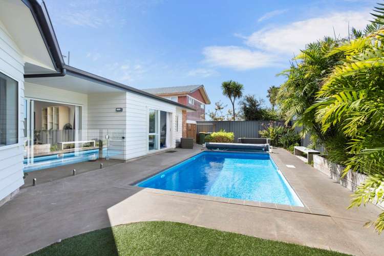 5 Taitua Drive Te Atatu South_12