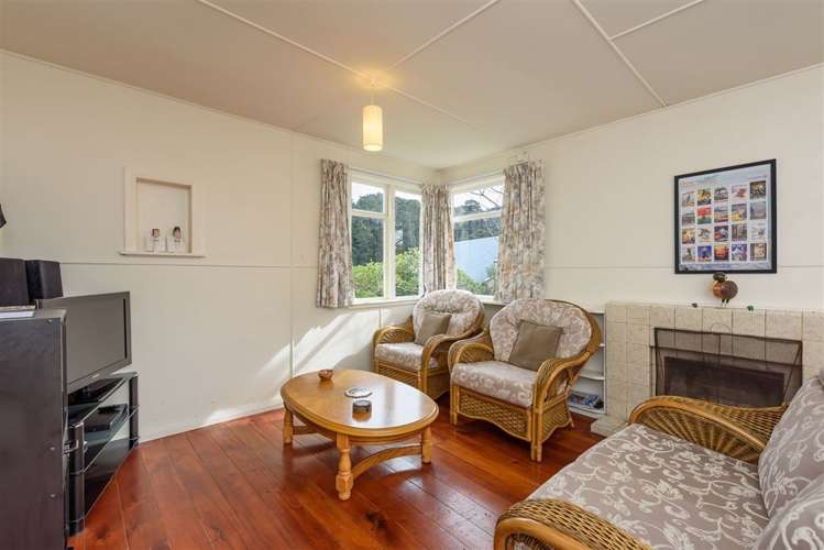 22 Landcross Street Kelburn_3