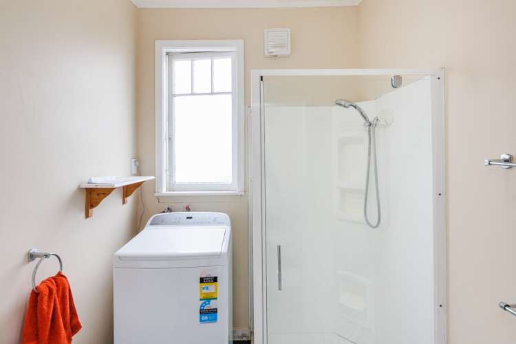 194 Ferguson Street West End_13