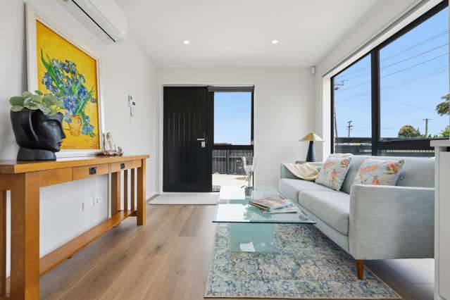 27A Von Sturmer Street Mangere East_2