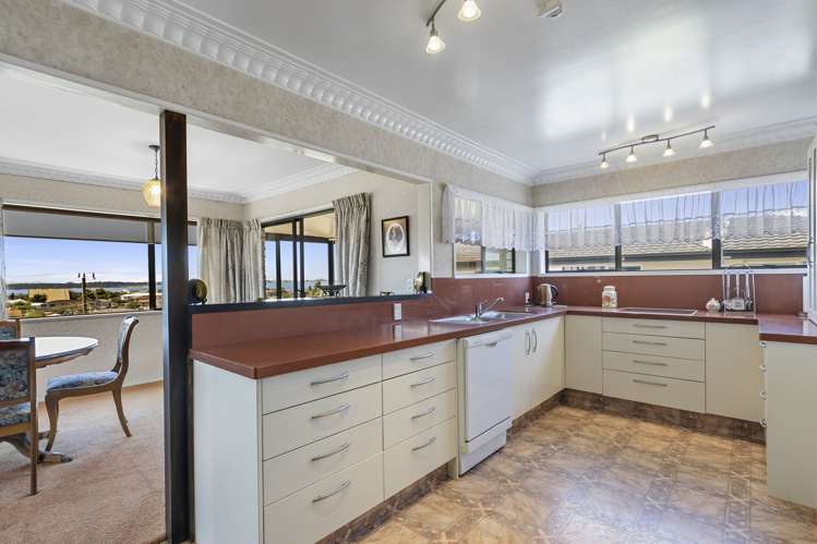 8 Western Road Otumoetai_3