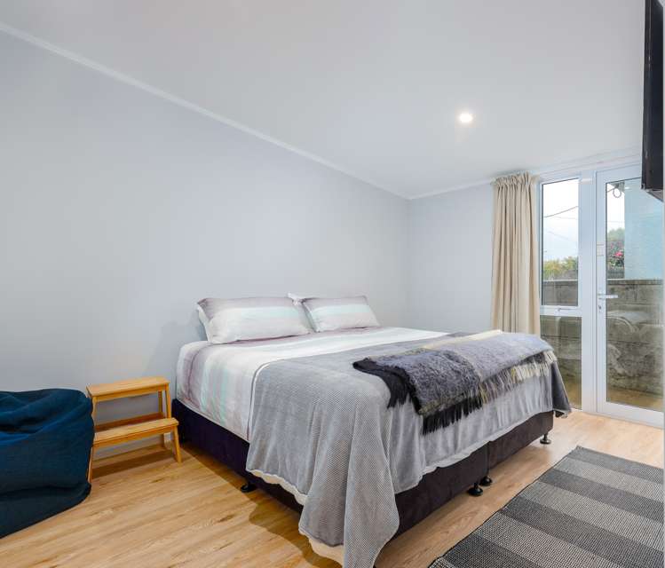 7 Buxton Street Stoke_12