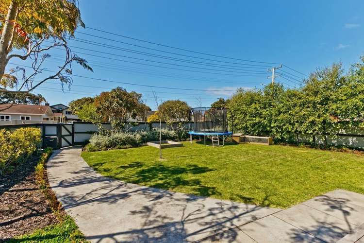 61 Northboro Road Belmont_8