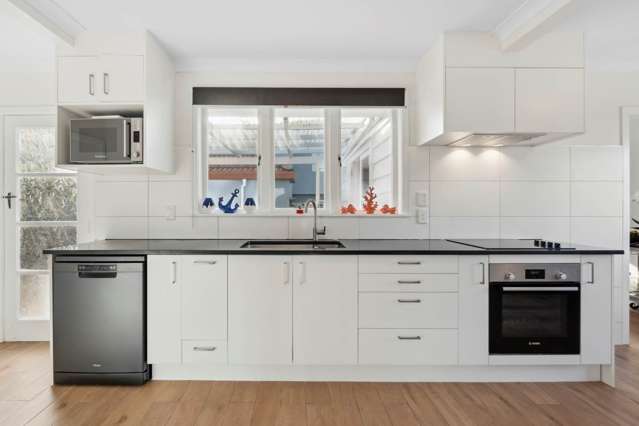 131 White Swan Road Mt Roskill_2