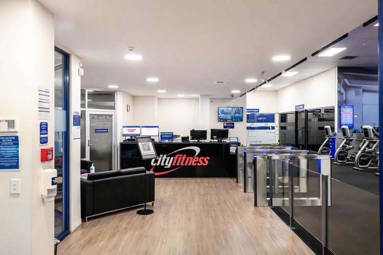 Units 6-9, 4 Egmont Street New Plymouth_4