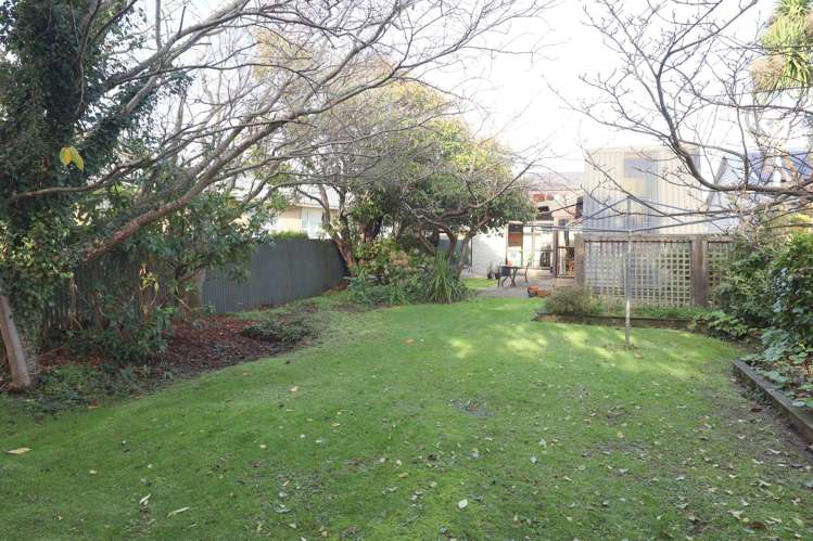 108 Avenal Street Avenal_28