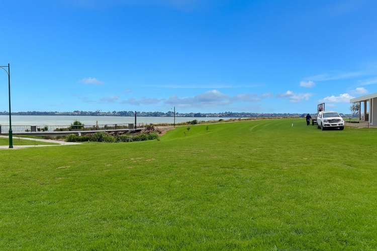 14 Colleen Crescent Karaka_7