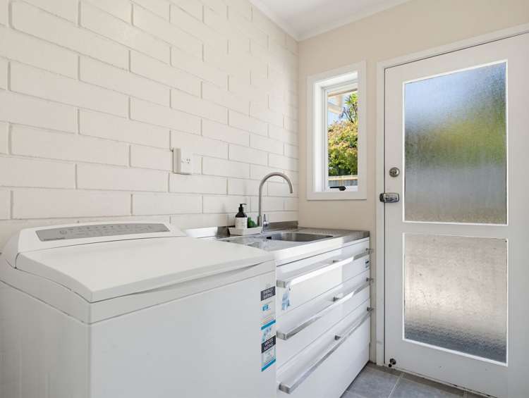 2 Awatea Terrace Lynmore_14