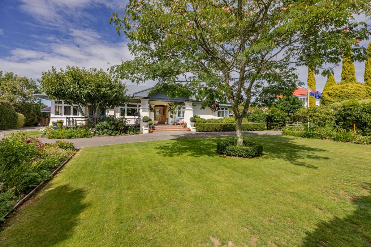 19 Holyrood Terrace_0