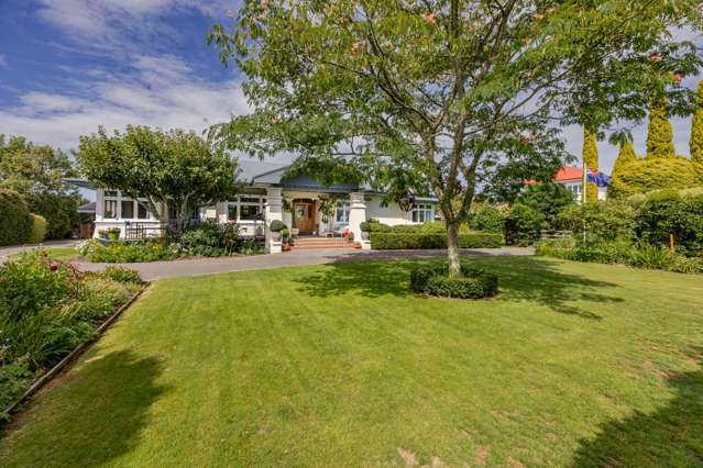 An iconic character home - elegant and spacious