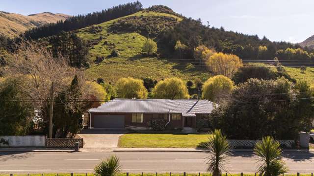 4217 Christchurch Akaroa Road Little River_1