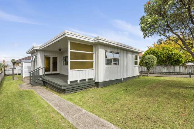 31 Archibald Road Kelston_1