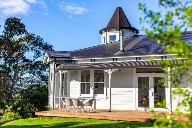 RENOVATED MASTERPIECE IN A PARK LIKE SETTING