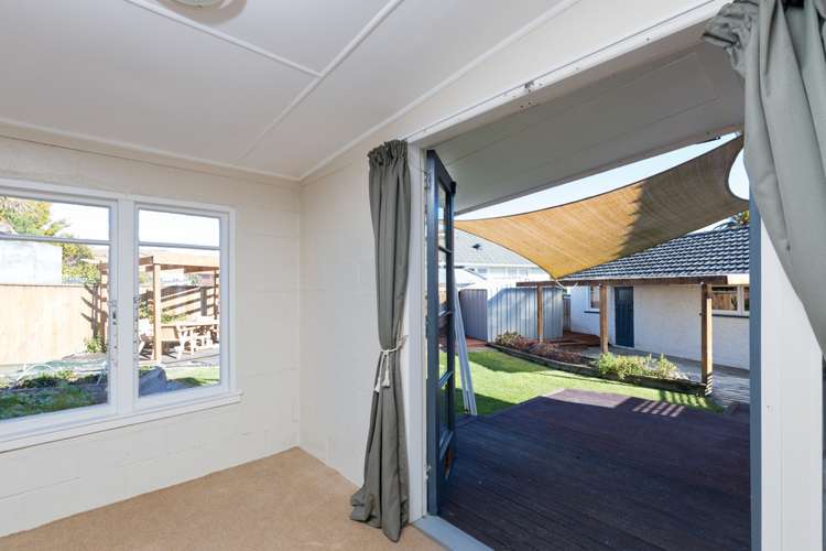 6 Dickens Street Stoke_12