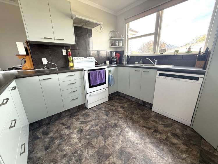 77 Charlotte Street Balclutha_8