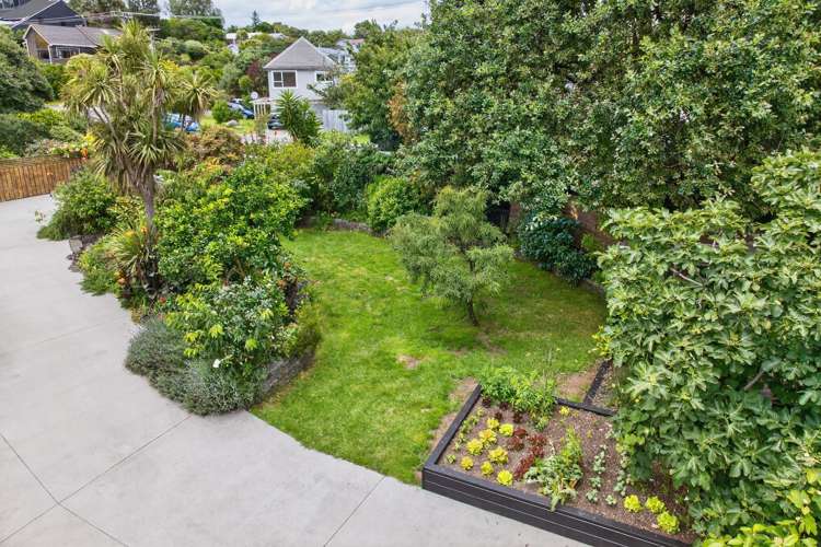15 Tiromoana Road Raumati South_32