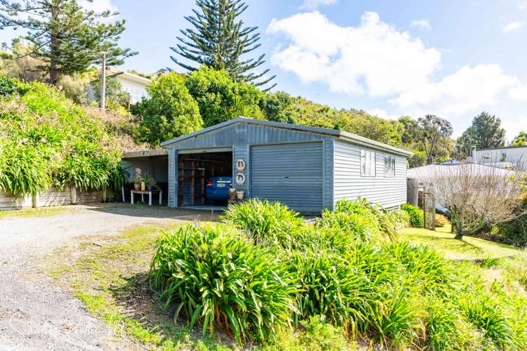 2 Cliff Street Paparoa_42