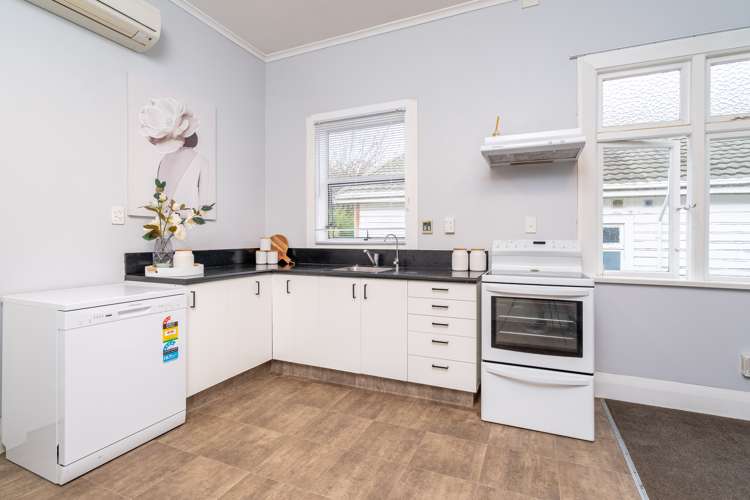 32 Bernard Street Kenmure_26