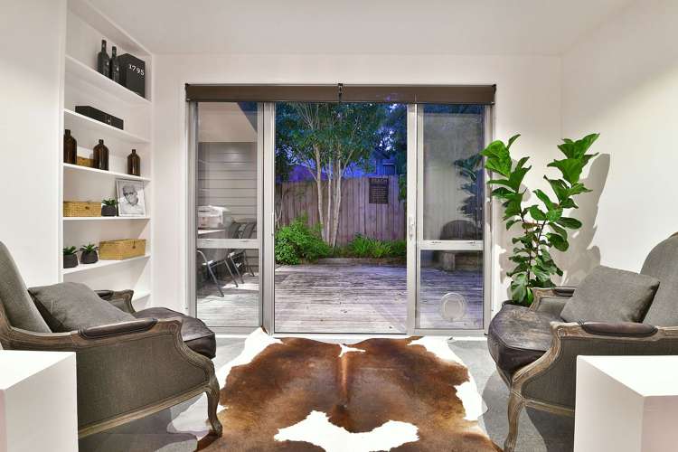 2 Andre Rise Stanmore Bay_8