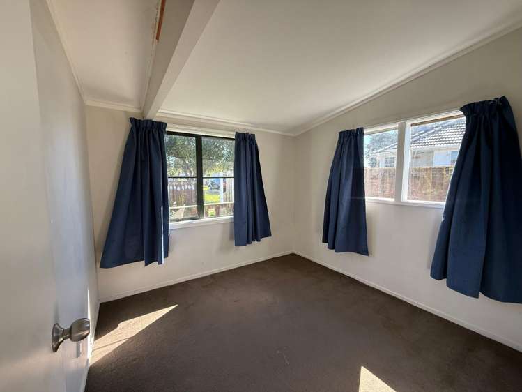  14 Raleigh Place Ōtara_10