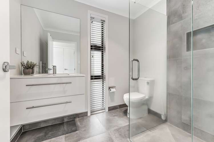 18 Te Tiireke Drive Glenview_14