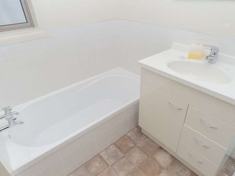 7 Alexis Greer Lane Carterton_12