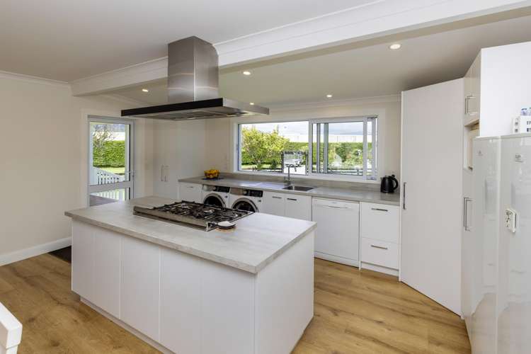 28 Campbell Avenue Paraparaumu_11