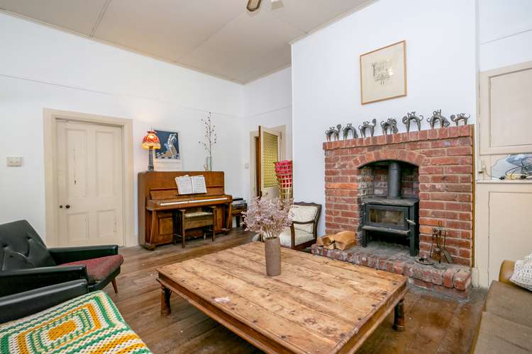 14 Lyon Street Featherston_6