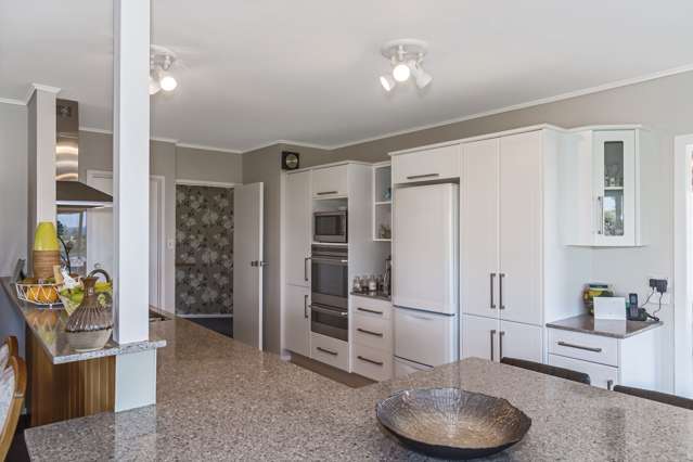 12 Mayfair Crescent Mairangi Bay_3