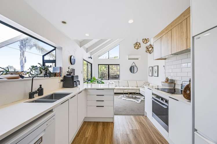 39 Waiau Street Torbay_5