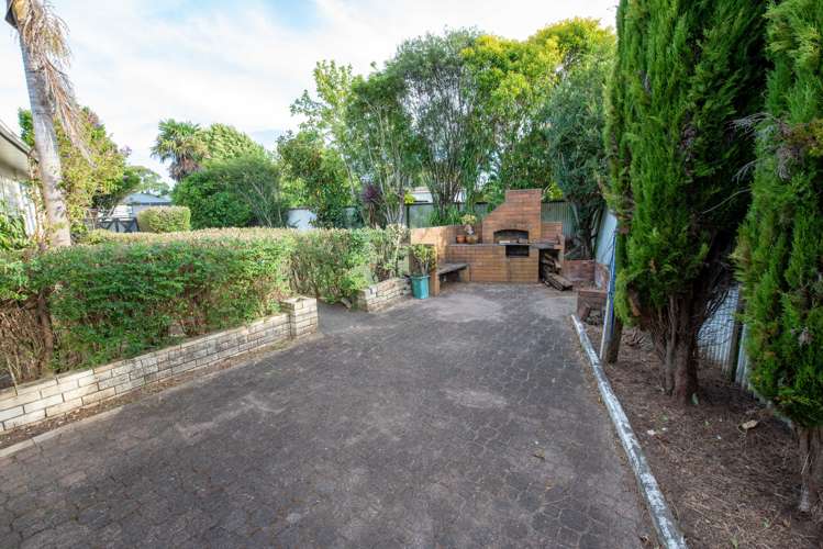 68 Sikkim Crescent Clover Park_17