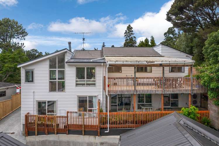 5 Saddleback Rise Murrays Bay_0