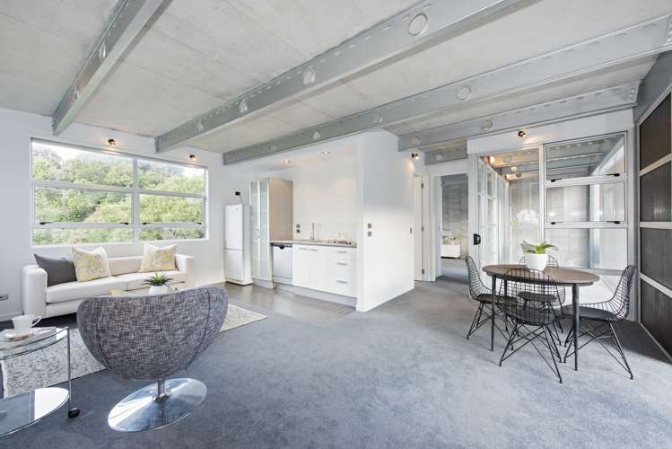 35 Maui Grove Remuera_12