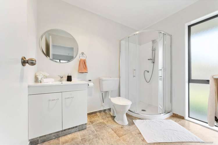 21 Legacy Drive Henderson_9