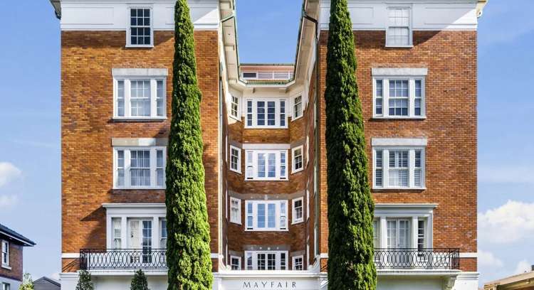 8/75 Parnell Road_0