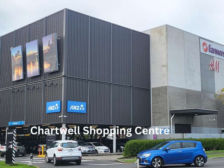 7 Sovereign Isle Lane Rototuna_16