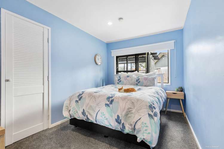 1/77 Santiago Crescent Unsworth Heights_6