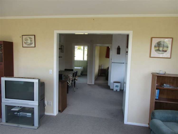 73 Grimness Street Karitane_5