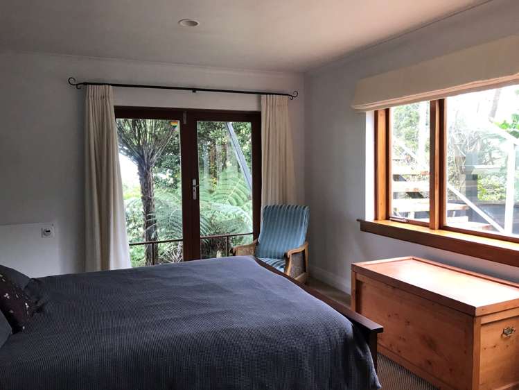 66 Kauri Point Road Laingholm_21