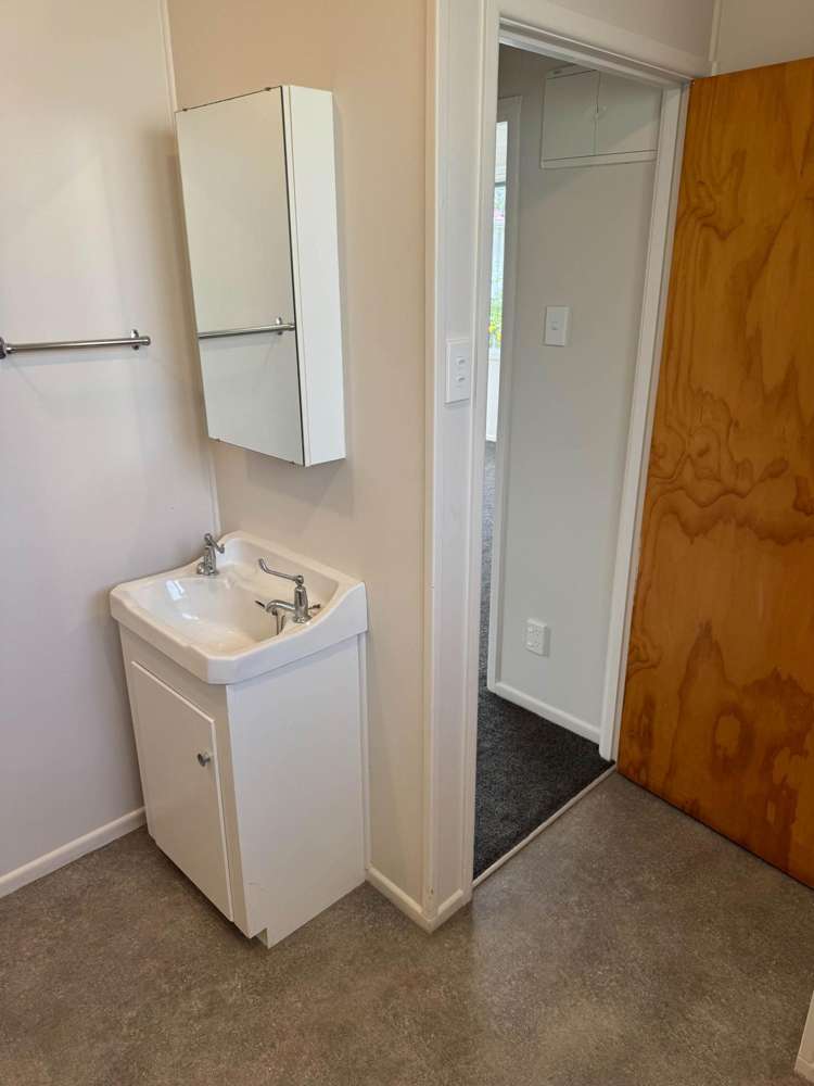 13/24 Bardia Street Belmont_13