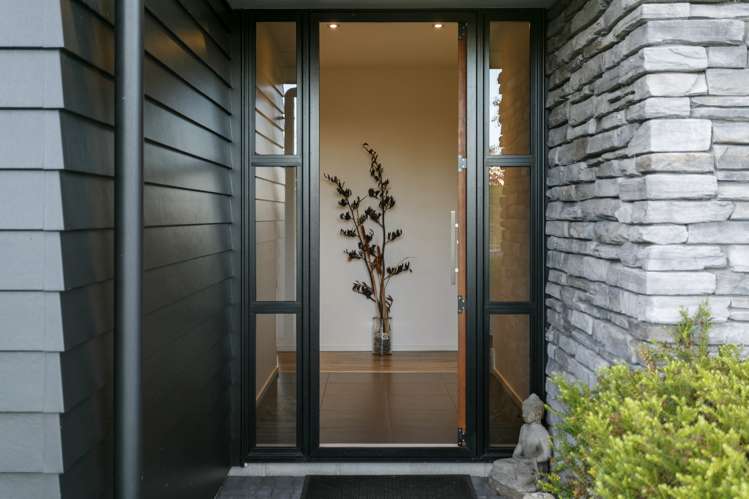 2 Royal Coachman Drive Nukuhau_1