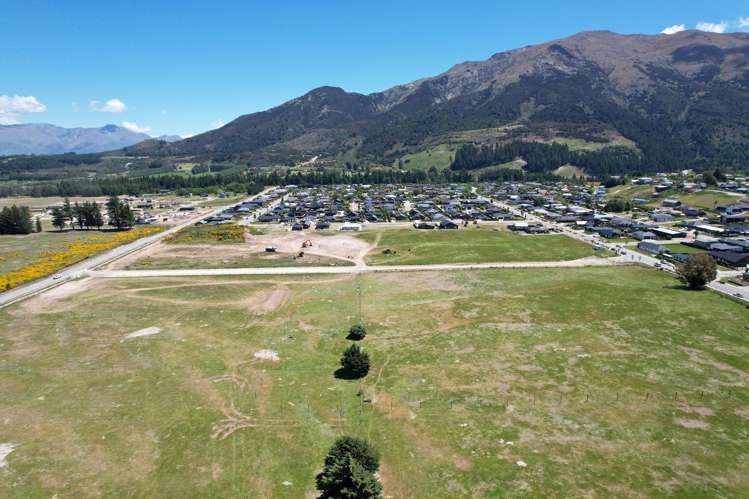52 Timsfield Drive lake Hawea_3