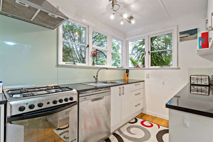 21 Minnehaha Avenue Titirangi_9