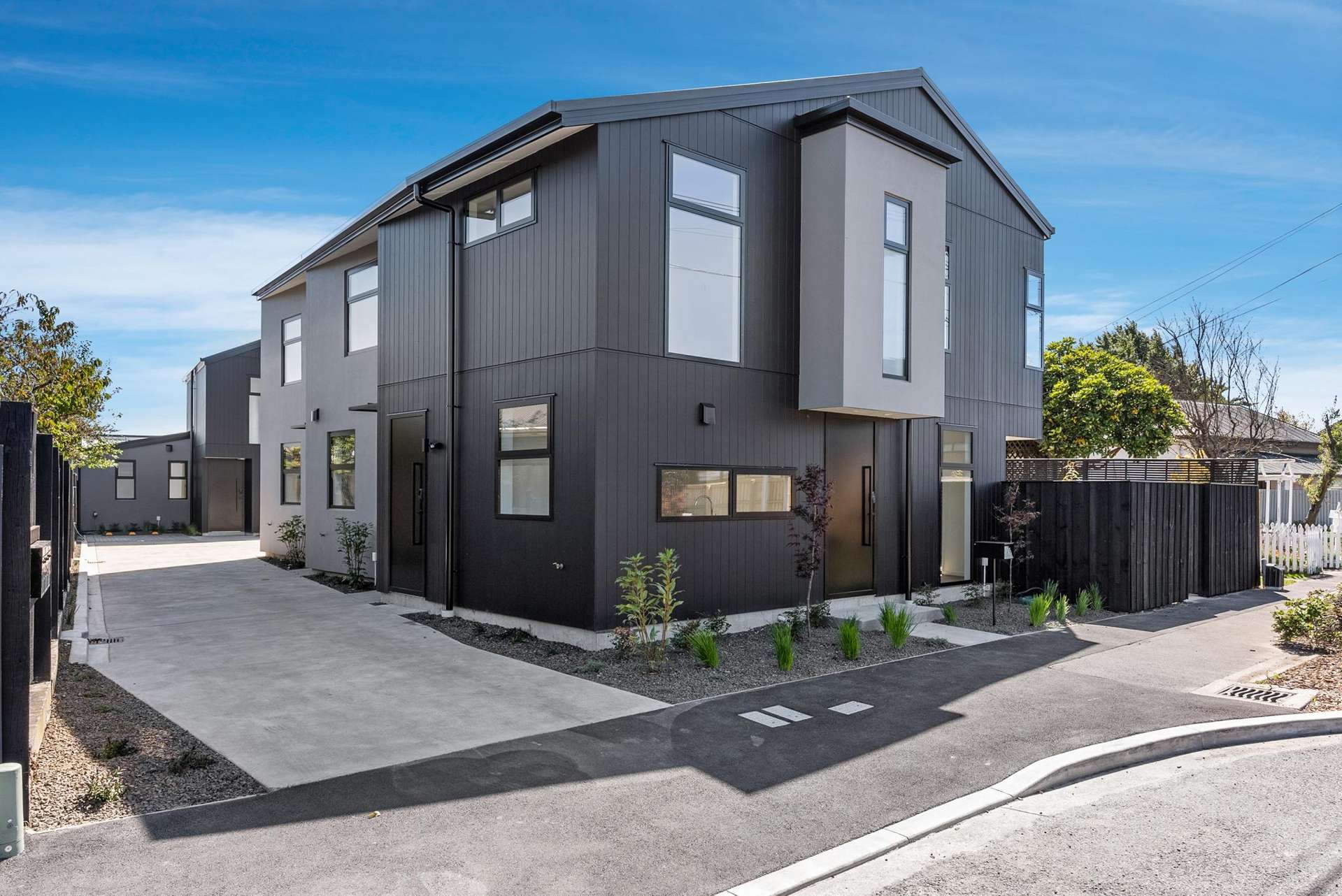 1-4/15 Feilding Street Addington_0