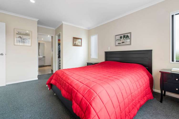 10 Tornish Drive Flat Bush_13